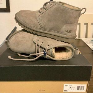 UGG Neumel Chukka Boot, Men/Women, Suede/Sheepskin